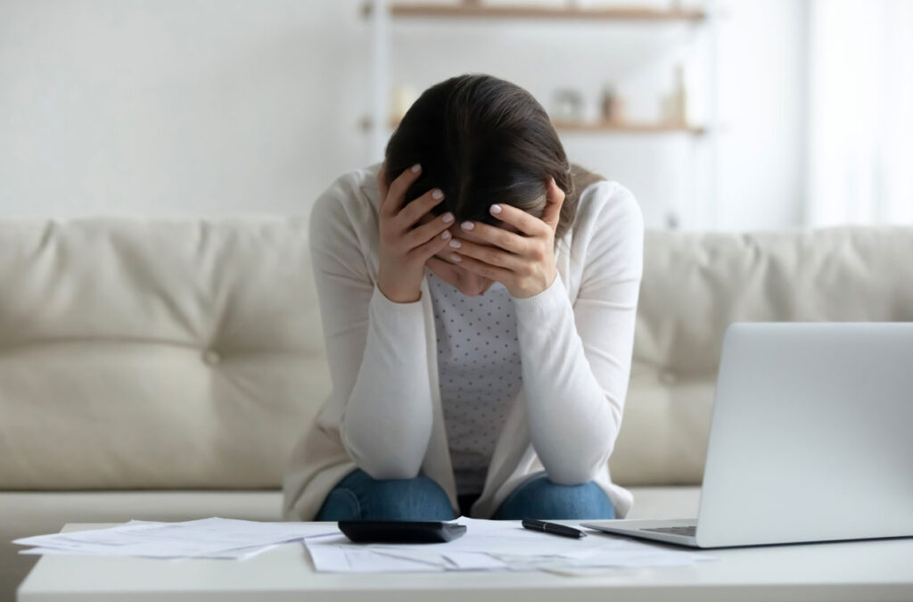 FSBO vs Listing Agent Comparison Chart: “Comparison of FSBO and agent-assisted home sale prices and profits”