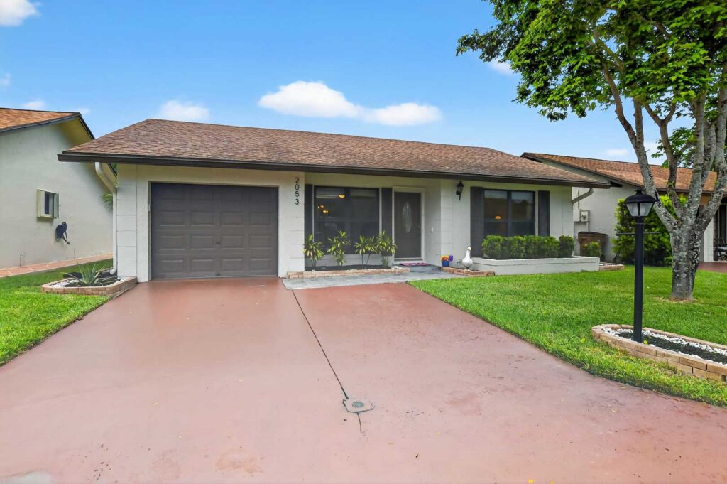 Medows of Deerfield Beach sold, Testimonial, Carolyn V. McNamara Realtor, CVM, Deer Creek, Deerfield Beach